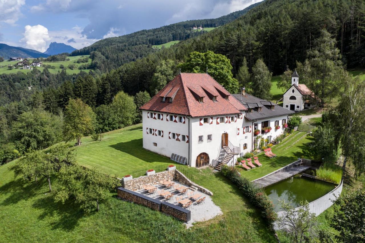 Ansitz Fonteklaus Otel Laion Dış mekan fotoğraf